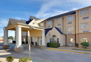  Microtel Inn and Suites Lafayette  Лафайетт